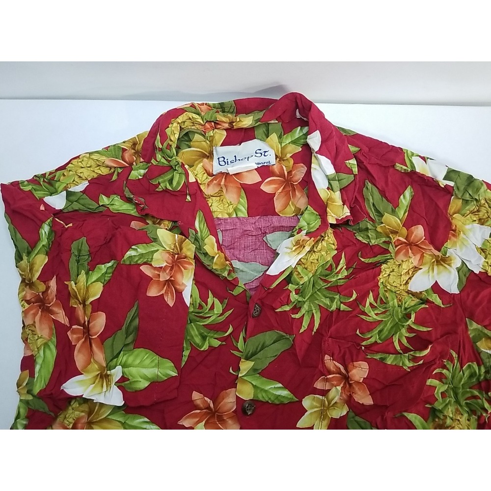 Bishop St Mens Hawaiian Shirt Small Red Floral Pineapple Rayon Short Sleeve